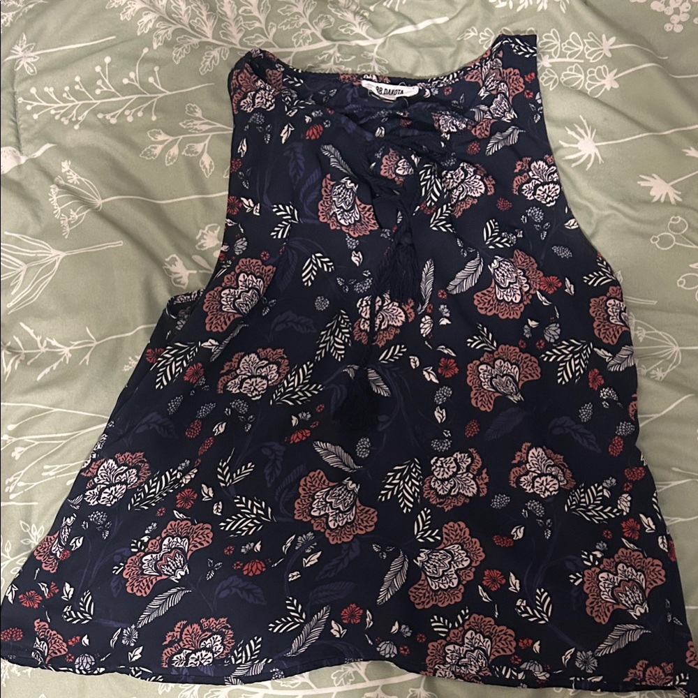 BB Dakota by Steve Madden Floral Skirt in Navy and Pink